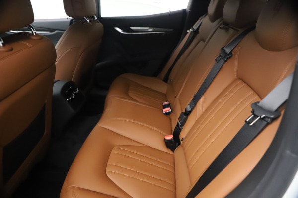 New 2021 Maserati Ghibli SQ4 for sale $85,804 at Alfa Romeo of Westport in Westport CT 06880 20