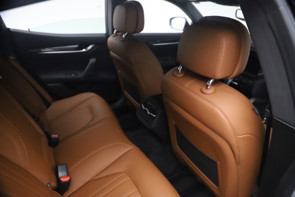 New 2021 Maserati Ghibli SQ4 for sale $85,804 at Alfa Romeo of Westport in Westport CT 06880 26