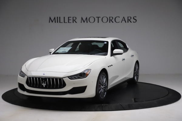 New 2021 Maserati Ghibli SQ4 for sale $85,804 at Alfa Romeo of Westport in Westport CT 06880 1