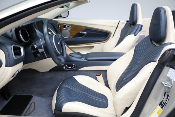 Used 2019 Aston Martin DB11 Volante for sale $209,900 at Alfa Romeo of Westport in Westport CT 06880 14