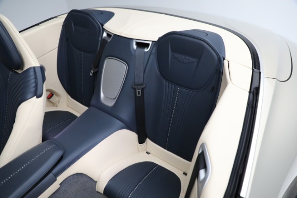 Used 2019 Aston Martin DB11 Volante for sale $209,900 at Alfa Romeo of Westport in Westport CT 06880 17