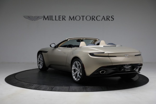 Used 2019 Aston Martin DB11 Volante for sale $209,900 at Alfa Romeo of Westport in Westport CT 06880 4