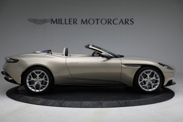 Used 2019 Aston Martin DB11 Volante for sale $209,900 at Alfa Romeo of Westport in Westport CT 06880 8