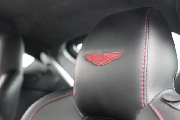 Used 2015 Aston Martin V12 Vantage S for sale Sold at Alfa Romeo of Westport in Westport CT 06880 19