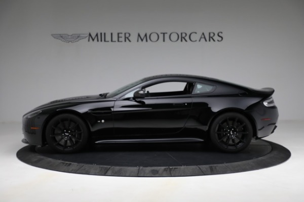 Used 2015 Aston Martin V12 Vantage S for sale $119,900 at Alfa Romeo of Westport in Westport CT 06880 2