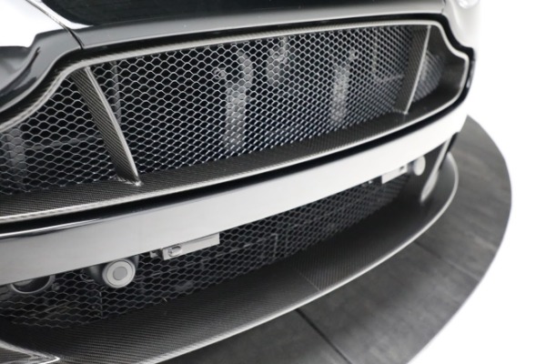Used 2015 Aston Martin V12 Vantage S for sale $119,900 at Alfa Romeo of Westport in Westport CT 06880 26