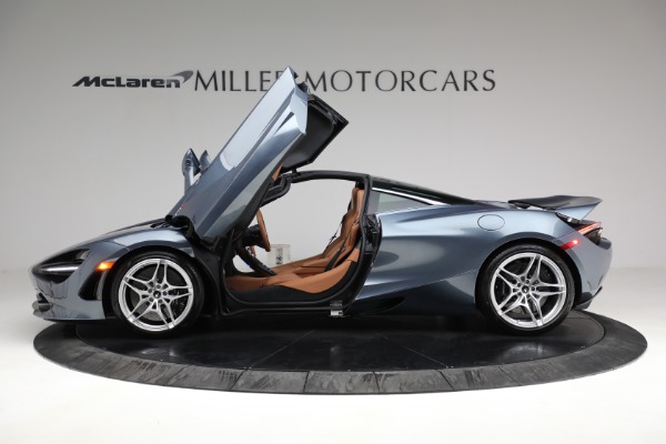 Used 2019 McLaren 720S Luxury for sale Sold at Alfa Romeo of Westport in Westport CT 06880 14