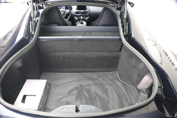 New 2021 Aston Martin Vantage for sale $189,686 at Alfa Romeo of Westport in Westport CT 06880 23