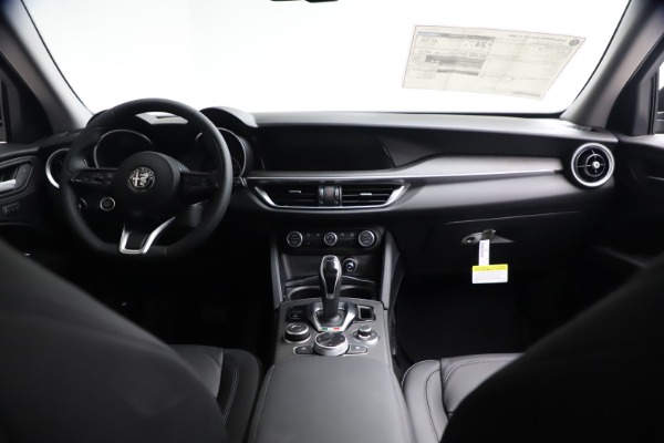New 2021 Alfa Romeo Stelvio Ti for sale $51,955 at Alfa Romeo of Westport in Westport CT 06880 15