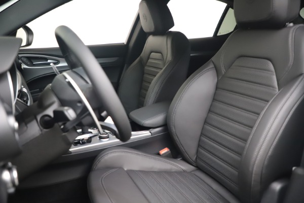 New 2021 Alfa Romeo Stelvio Ti Sport Q4 for sale Sold at Alfa Romeo of Westport in Westport CT 06880 15