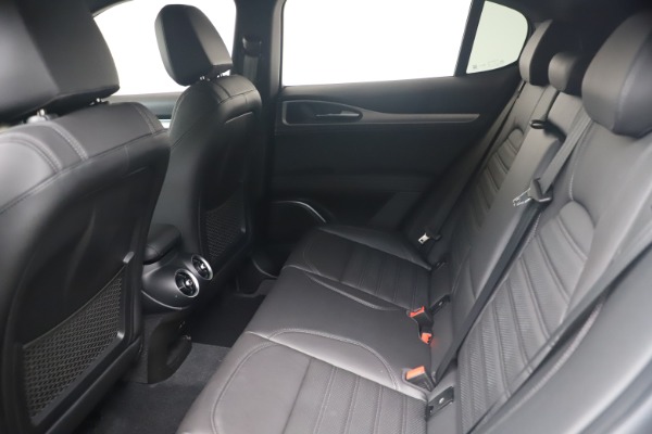 New 2021 Alfa Romeo Stelvio Ti Sport Q4 for sale Sold at Alfa Romeo of Westport in Westport CT 06880 17