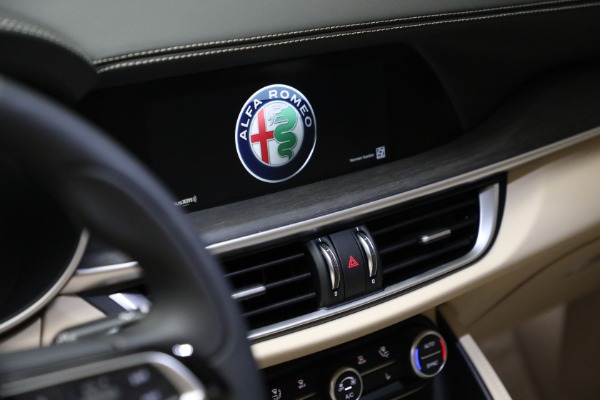 New 2021 Alfa Romeo Stelvio Ti Lusso Q4 for sale Sold at Alfa Romeo of Westport in Westport CT 06880 21