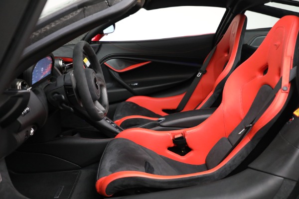 Used 2020 McLaren 720S Performance for sale $329,900 at Alfa Romeo of Westport in Westport CT 06880 18