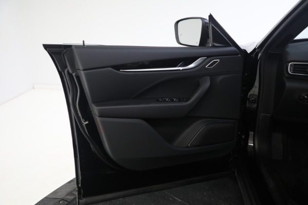 Used 2021 Maserati Levante for sale $57,900 at Alfa Romeo of Westport in Westport CT 06880 20