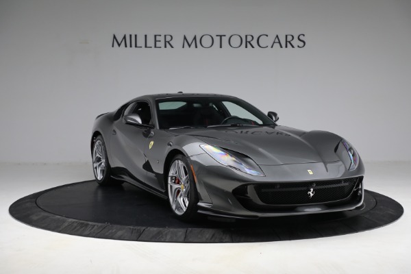 Used 2018 Ferrari 812 Superfast for sale $414,900 at Alfa Romeo of Westport in Westport CT 06880 11