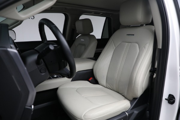 Used 2019 Ford Expedition MAX Platinum for sale Sold at Alfa Romeo of Westport in Westport CT 06880 14