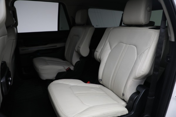Used 2019 Ford Expedition MAX Platinum for sale Sold at Alfa Romeo of Westport in Westport CT 06880 16