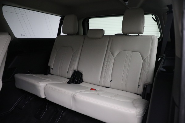 Used 2019 Ford Expedition MAX Platinum for sale Sold at Alfa Romeo of Westport in Westport CT 06880 17