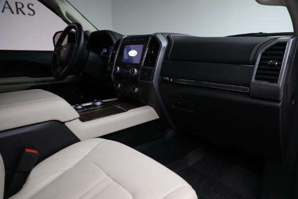 Used 2019 Ford Expedition MAX Platinum for sale Sold at Alfa Romeo of Westport in Westport CT 06880 19