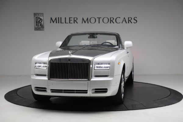 Used 2017 Rolls-Royce Phantom Drophead Coupe for sale Sold at Alfa Romeo of Westport in Westport CT 06880 2