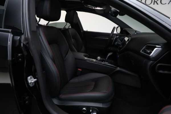 Used 2021 Maserati Ghibli SQ4 for sale Sold at Alfa Romeo of Westport in Westport CT 06880 12