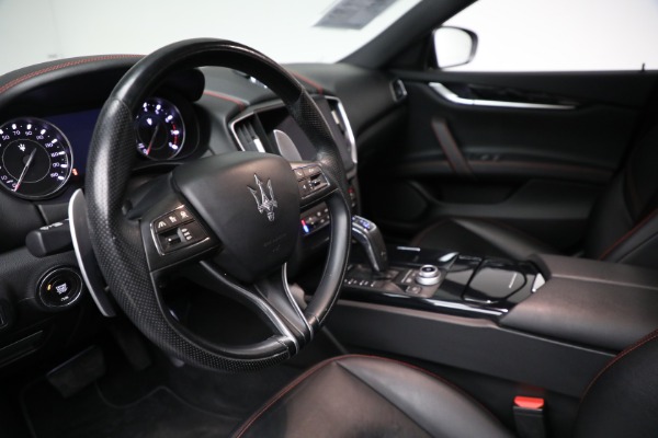 Used 2021 Maserati Ghibli SQ4 for sale Sold at Alfa Romeo of Westport in Westport CT 06880 18