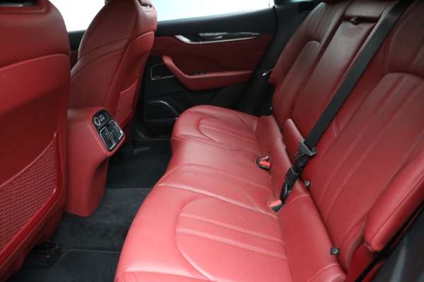 Used 2018 Maserati Levante GranSport for sale Sold at Alfa Romeo of Westport in Westport CT 06880 11