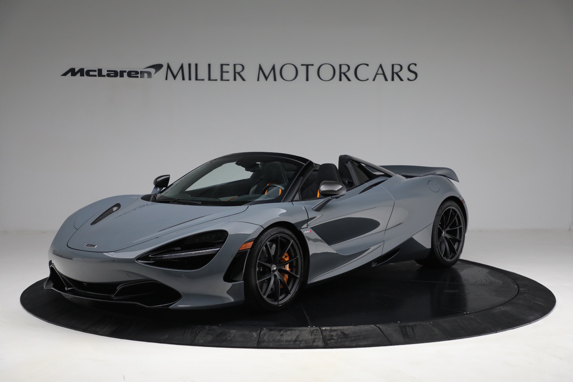 New 2021 McLaren 720S Spider for sale $380,553 at Alfa Romeo of Westport in Westport CT 06880 1