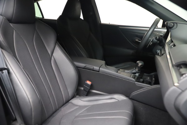 Used 2019 Lexus ES 350 F SPORT for sale Sold at Alfa Romeo of Westport in Westport CT 06880 20