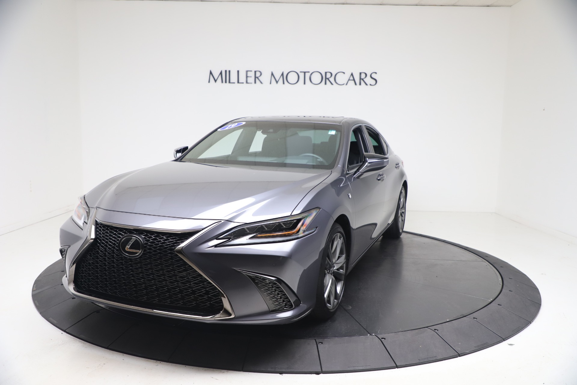 Used 2019 Lexus ES 350 F SPORT for sale Sold at Alfa Romeo of Westport in Westport CT 06880 1