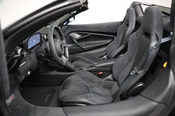 Used 2020 McLaren 720S Spider for sale $334,900 at Alfa Romeo of Westport in Westport CT 06880 25