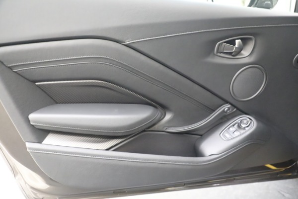 Used 2021 Aston Martin Vantage 007 Bond Edition for sale Sold at Alfa Romeo of Westport in Westport CT 06880 28