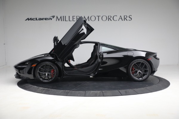 New 2021 McLaren 720S Performance for sale $344,500 at Alfa Romeo of Westport in Westport CT 06880 18