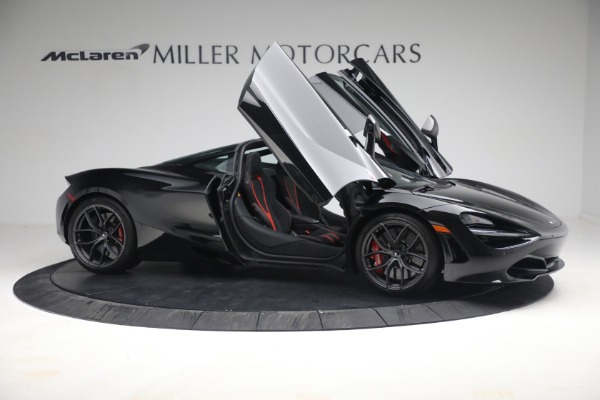 New 2021 McLaren 720S Performance for sale $344,500 at Alfa Romeo of Westport in Westport CT 06880 25