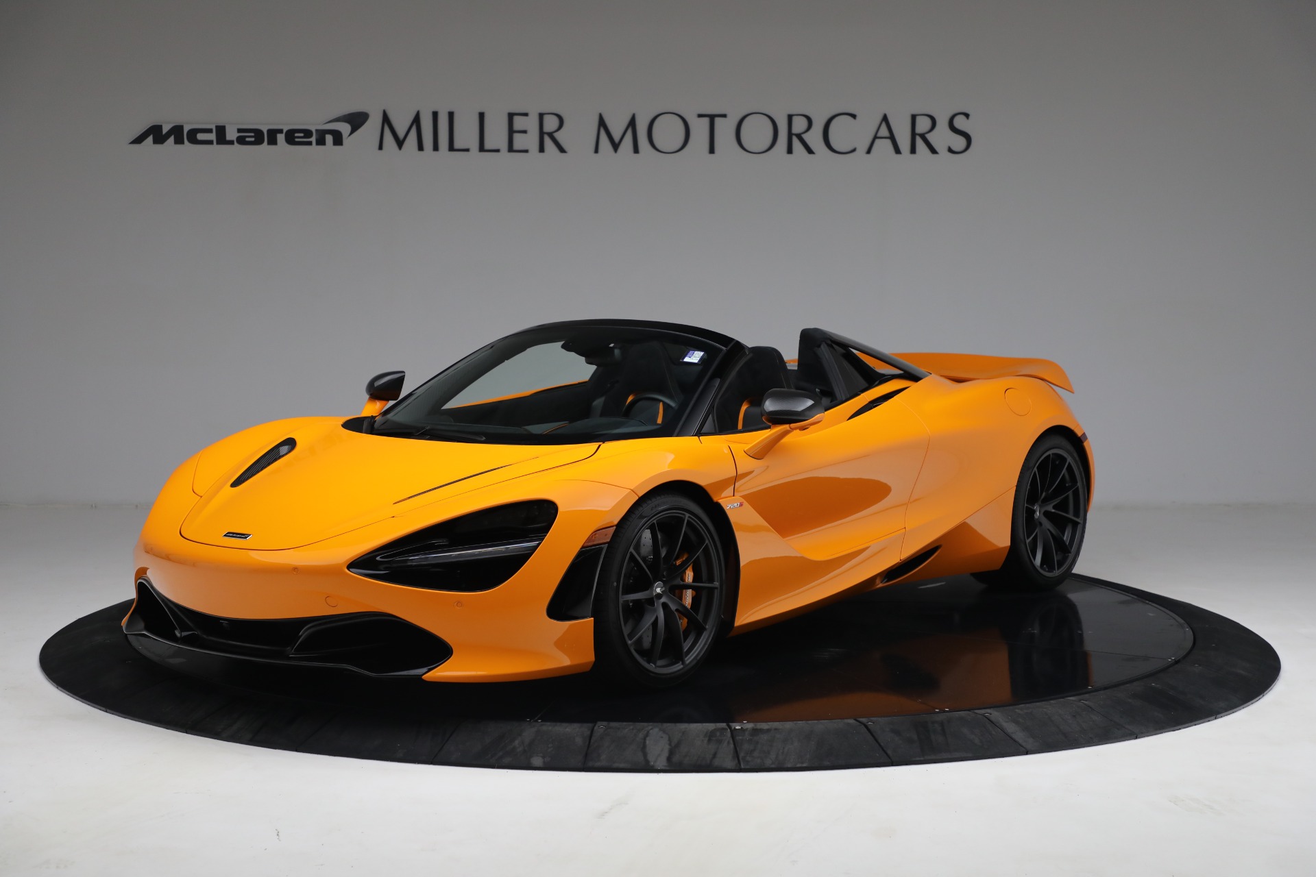 New 2021 McLaren 720S Spider for sale $378,110 at Alfa Romeo of Westport in Westport CT 06880 1