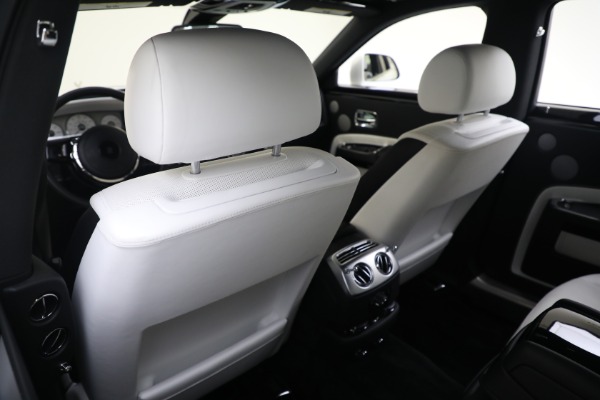 Used 2017 Rolls-Royce Ghost for sale $219,900 at Alfa Romeo of Westport in Westport CT 06880 17