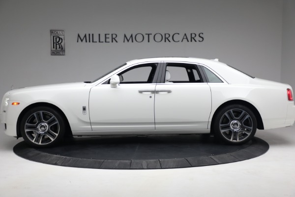 Used 2017 Rolls-Royce Ghost for sale Sold at Alfa Romeo of Westport in Westport CT 06880 3