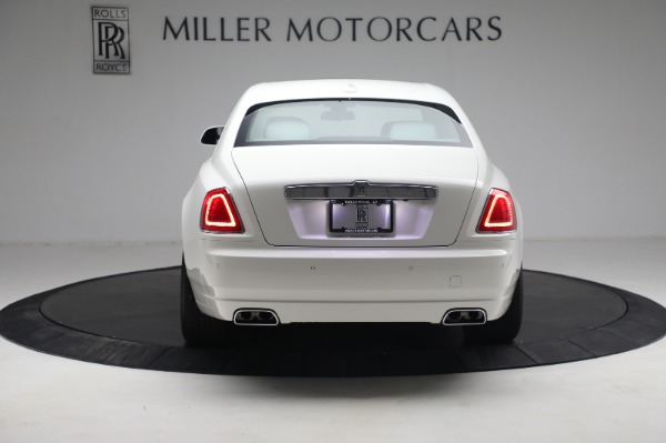 Used 2017 Rolls-Royce Ghost for sale $219,900 at Alfa Romeo of Westport in Westport CT 06880 5
