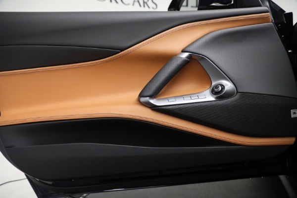 Used 2020 Ferrari 812 Superfast for sale Sold at Alfa Romeo of Westport in Westport CT 06880 16