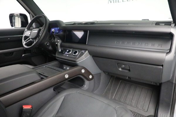 Used 2021 Land Rover Defender 90 X for sale Sold at Alfa Romeo of Westport in Westport CT 06880 13