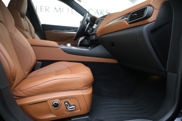 New 2021 Maserati Levante S GranSport for sale $112,799 at Alfa Romeo of Westport in Westport CT 06880 22
