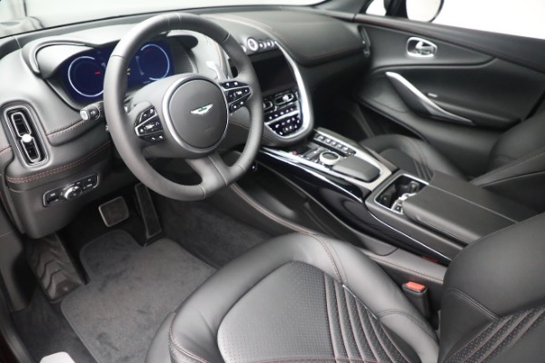 Used 2021 Aston Martin DBX for sale $181,900 at Alfa Romeo of Westport in Westport CT 06880 13