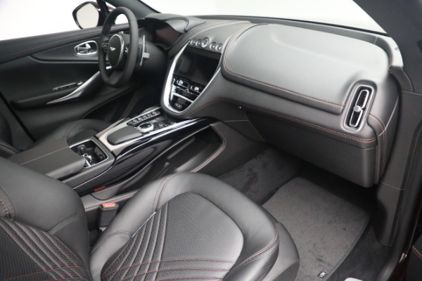 Used 2021 Aston Martin DBX for sale $139,900 at Alfa Romeo of Westport in Westport CT 06880 16
