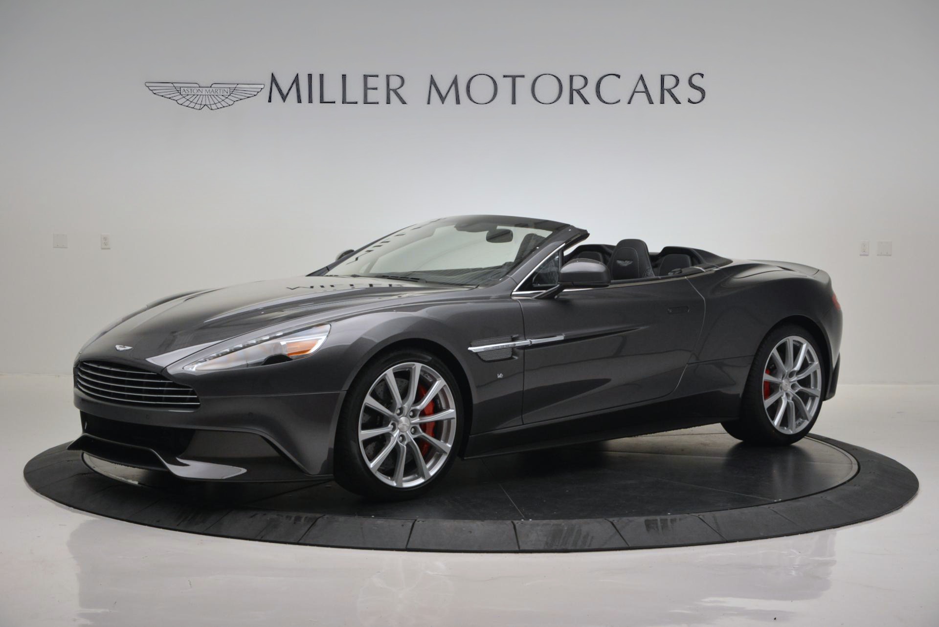 Used 2016 Aston Martin Vanquish Volante for sale Sold at Alfa Romeo of Westport in Westport CT 06880 1