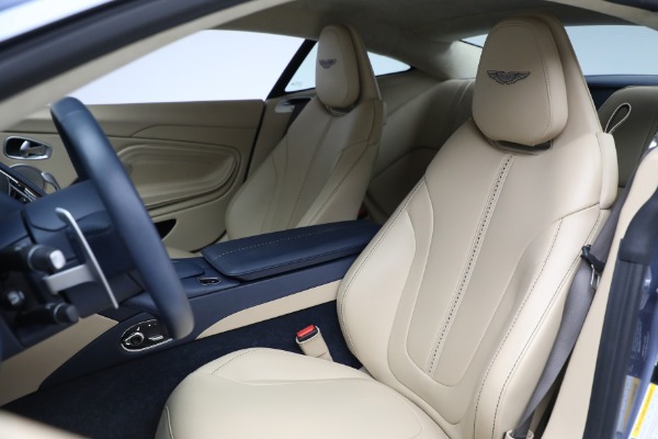 Used 2018 Aston Martin DB11 V12 for sale $164,990 at Alfa Romeo of Westport in Westport CT 06880 15