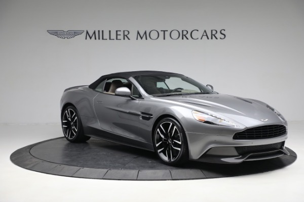 Used 2016 Aston Martin Vanquish Volante for sale Sold at Alfa Romeo of Westport in Westport CT 06880 18