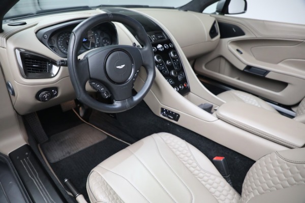 Used 2016 Aston Martin Vanquish Volante for sale $169,900 at Alfa Romeo of Westport in Westport CT 06880 19