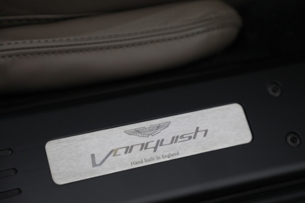 Used 2016 Aston Martin Vanquish Volante for sale $169,900 at Alfa Romeo of Westport in Westport CT 06880 25