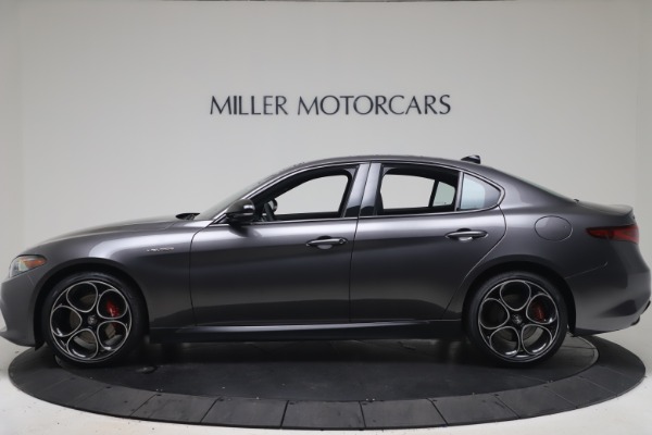 New 2022 Alfa Romeo Giulia Veloce for sale Sold at Alfa Romeo of Westport in Westport CT 06880 3