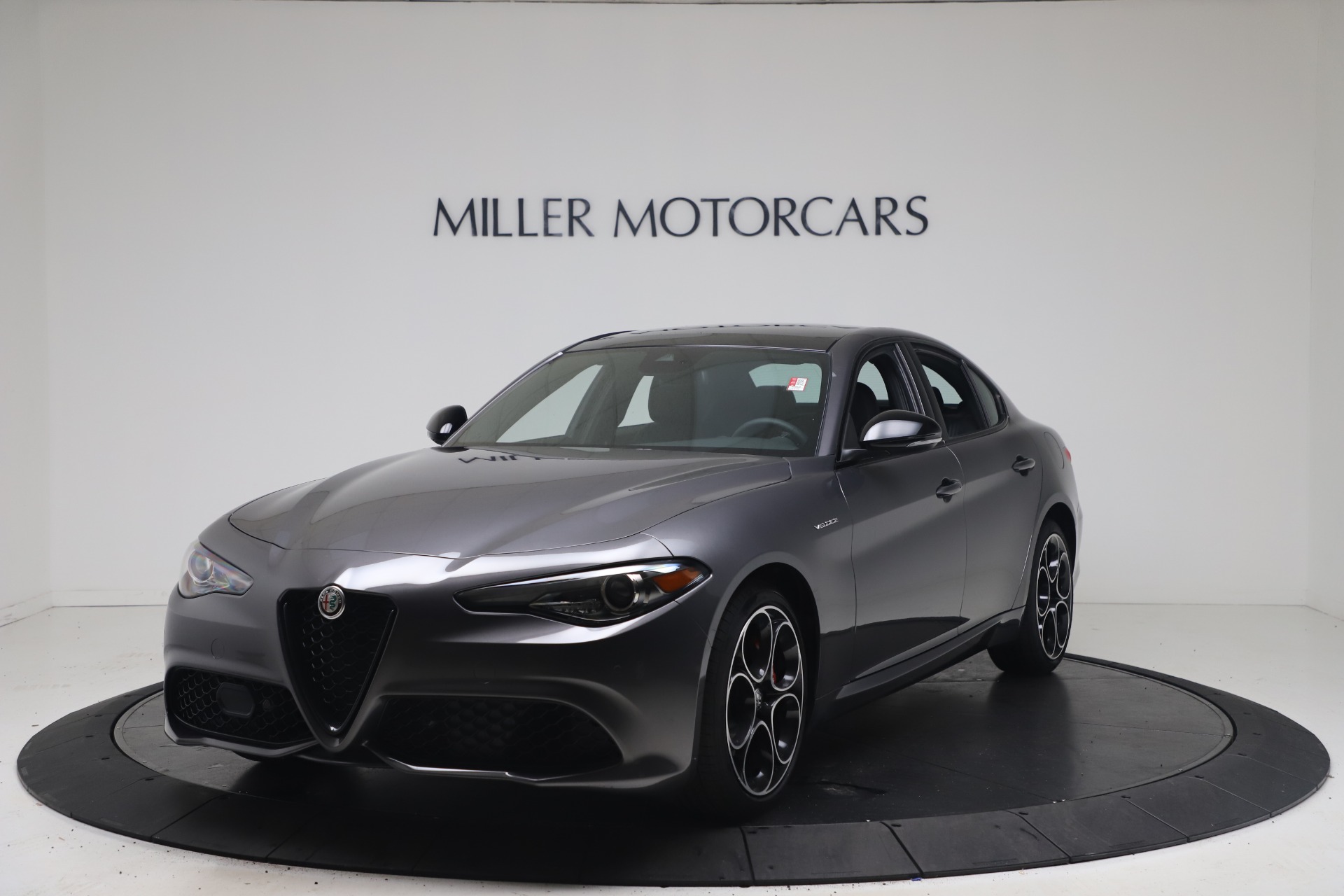 New 2022 Alfa Romeo Giulia Veloce for sale $49,245 at Alfa Romeo of Westport in Westport CT 06880 1